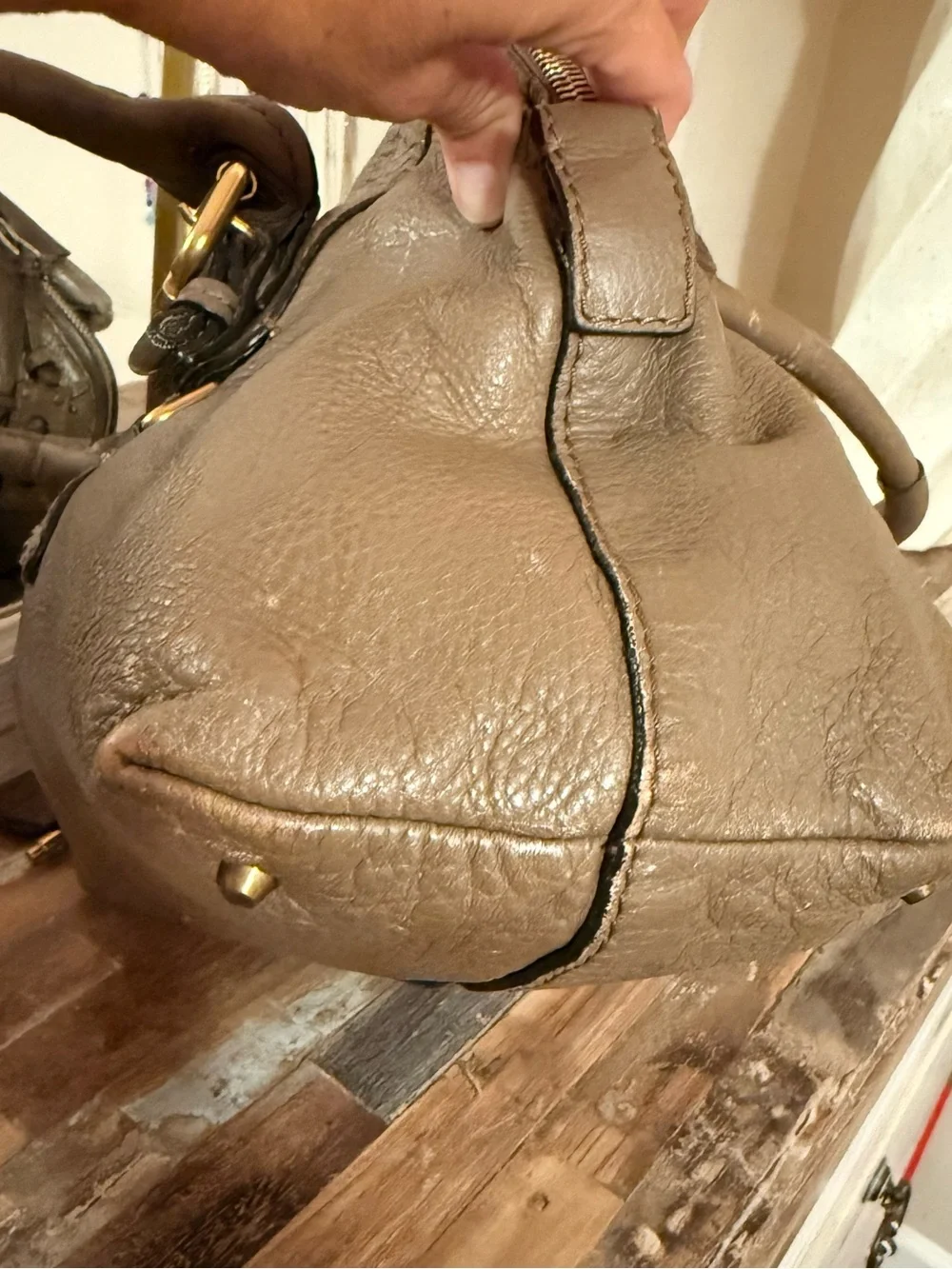Chloe beautiful authentic
